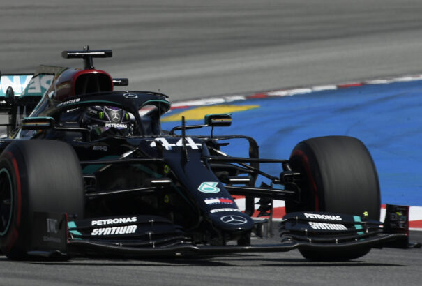 Spanyol Nagydíj – Hamilton rajt-cél győzelmet aratott