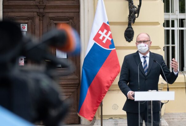 Az SaS leválasztaná az egyházakat az államról, az OĽANO-t felháborította az ötlet