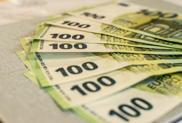 Németországban 1200 eurós alapjövedelemmel kísérleteznek