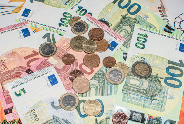 A vártnál másfél milliárddal nagyobb lyuk lehet  az idei költségvetésben