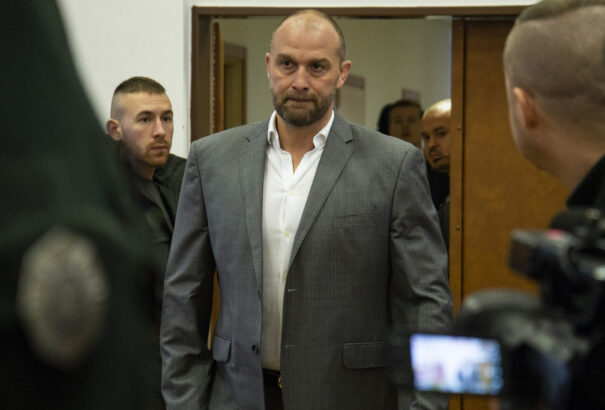 A pénzmosással vádolt Bödör évekig együtt üzletelt a Pentával