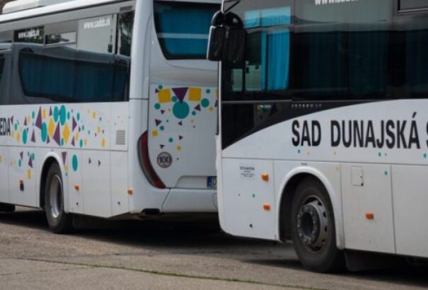 Őrület! Egy héttel a tanévkezdés előtt az SAD több, diákok számára fontos járatot is törölt a Csilizközben