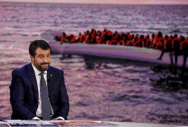 Törvénybe iktatni a hazaárulást…?!