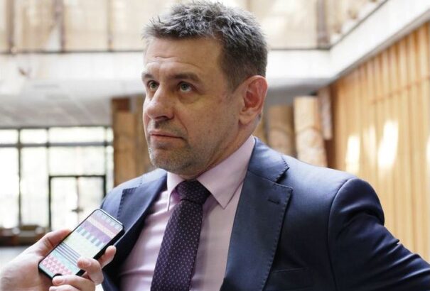 Egy felmérés margójára. Így manipulálja a Most-Híd és a pártsajtó a felvidéki magyarságot