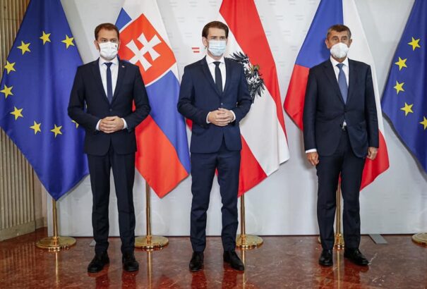 Matovič: A Csehországgal és Ausztriával közös határaink nyitva maradnak