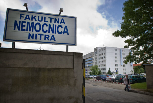 Koronavírus – Teljes látogatási tilalom a nyitrai kórházban