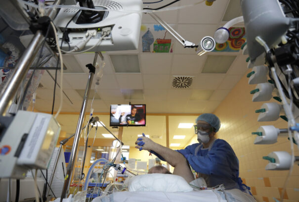 Koronavírus – Csehországból 792 új esetet jelentettek 12 886 teszt mellett