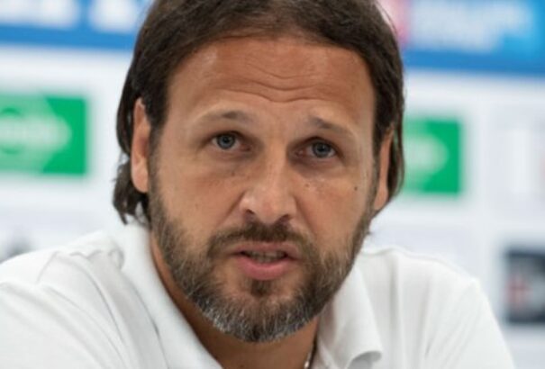 Váratlan fejlemény! Ján Kozák befejezte a Slovan kispadján