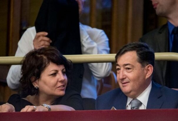 Házasságuk felbontását kezdeményezi Mészáros Lőrinc és felesége