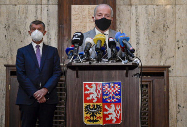 A cseh egészségügyi miniszter is a szükségállapot bevezetését javasolja