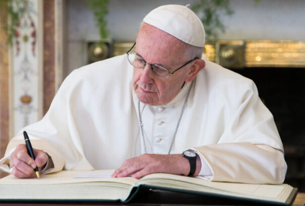 Vatikán: A papoknak meg kell tagadniuk a haldoklók szentségét az eutanáziát kérő betegektől