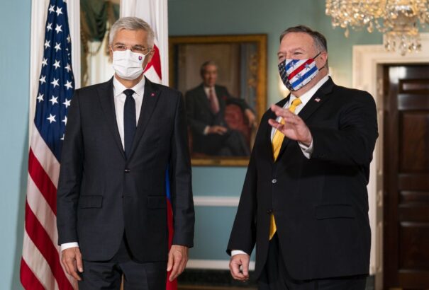 Korčok szimbolikus, de nem kevésbé fontos nyilatkozatot írt alá Washingtonban