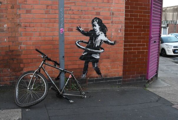 Banksy, a titokzatos angol utcaművész készítette a nottinghami graffitit