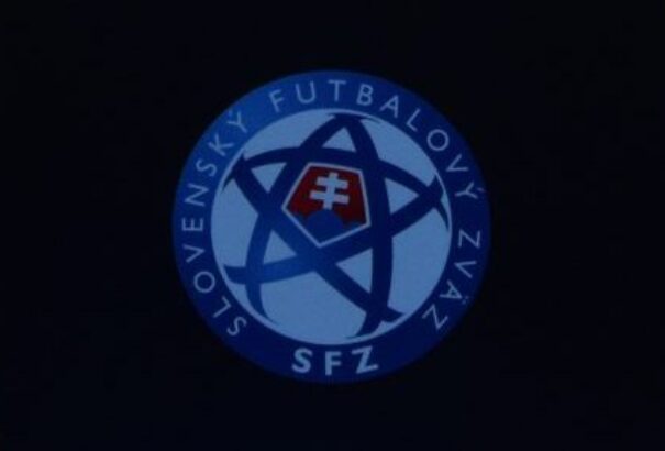 A Szlovák Labdarúgó-szövetség felfüggeszti az irányítása alá tartozó bajnokságokat