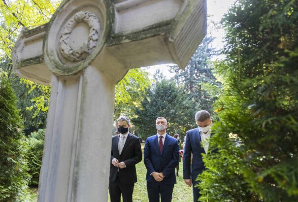 Ismét együtt koszorúzott az MKP, az Összefogás és a Most-Híd