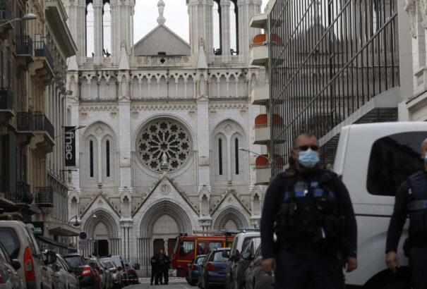 Nizzai merénylet – Francia külügyminiszter: a franciák mindenhol veszélyben vannak