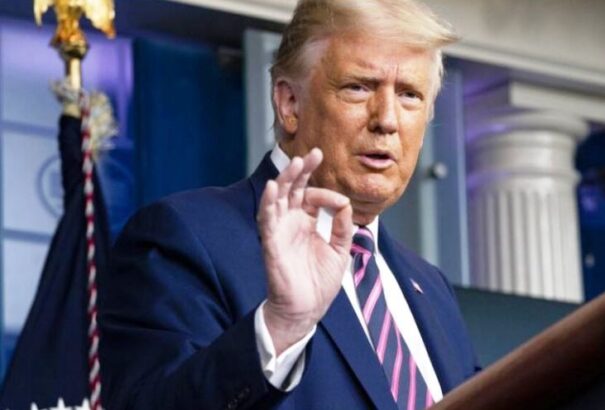 A koronavírusos Trump elhagyta a kórházat, és készül a 2. elnökjelölti vitára