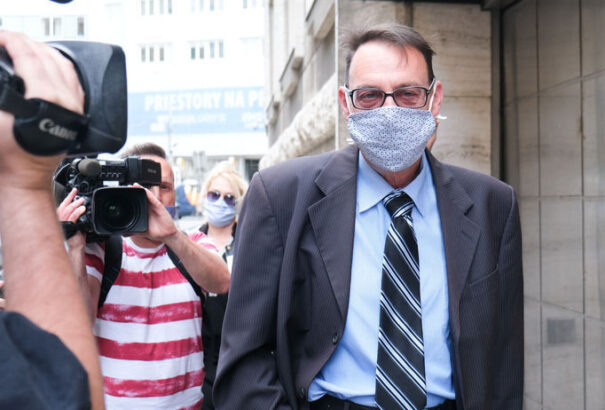 Fegyelmi Bizottság: Nem fosztják meg Trnkát funkciójától, átmenetileg csökkentik fizetését