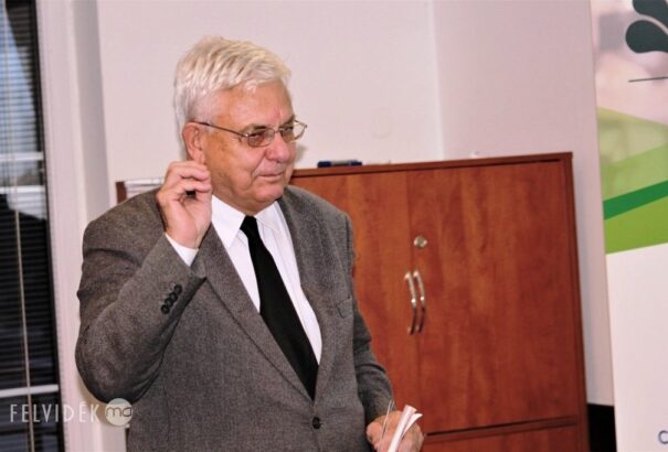 Hidasodás? Duray és Tőkés vitájában Tőkésnek van igaza