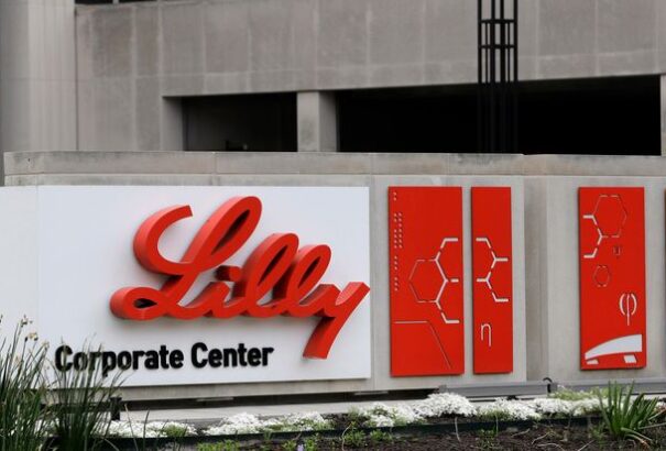 Koronavírus – Újabb amerikai gyógyszergyártó függesztette fel kísérleti kezelésének tesztelését