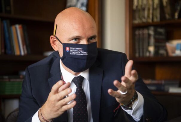 Gröhling szerint az országos tesztelés elsősorban az iskolák és a diákok miatt fontos