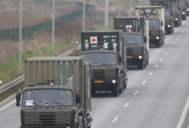 A csehek már építík az első tábori katonai kórházat – Képek, videó