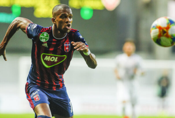 Módosított szabályain a FIFA, Marco Rossi behívhatta Negot a válogatottba