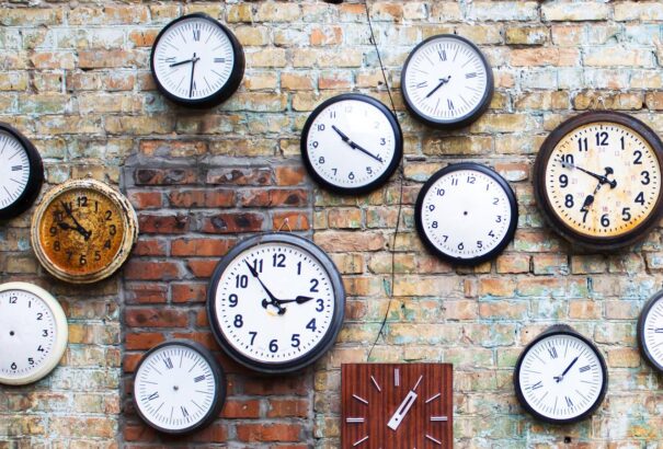 Kezdődik a téli időszámítás, október 25-én lesz az óraátállítás