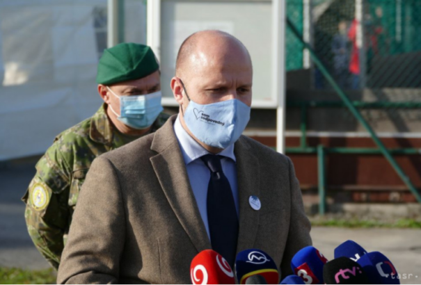 Naď: Délig több mint 13 ezren voltak tesztelésen, mintegy 500 fő tesztje lett pozitív