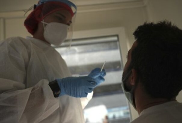 Koronavírus Szlovákiában: 679-cel nőtt fertőzésszám, 6 beteg elhunyt