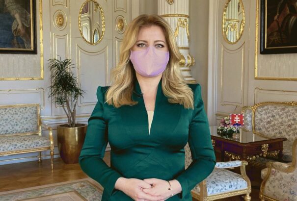 Az államfő a bársonyos forradalom évfordulója kapcsán beszédet mond a televízióban