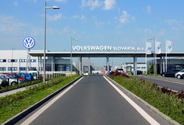 Milliárdos üzembővítési beruházás érkezhet Szlovákiába