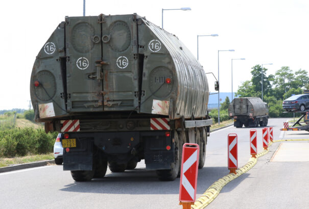 Külföldi katonai konvoj halad keresztül Szlovákián a jövő héten