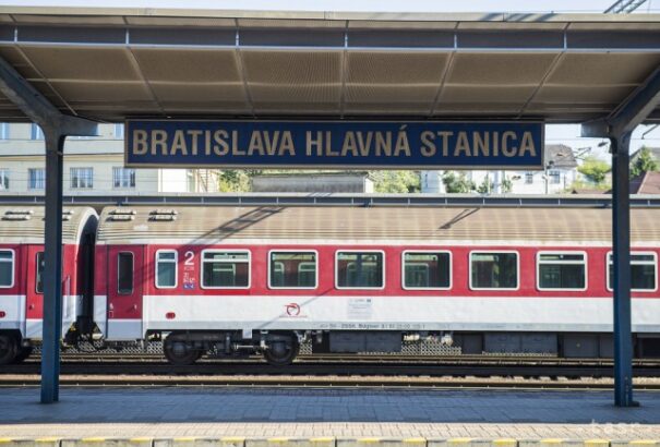 A ZSSK kártérítést fizetne a késésekért a Pozsony-Komárom vonalon