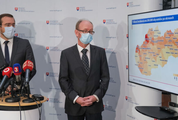 Krajčí: Nőni fog a fertőzöttek száma, december 7-től negatív teszt kell majd a határátlépéshez – az ingázóknak is