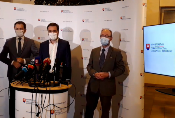 Krajčí és Matovič: A vírussal szemben két fegyvert ismerünk. Mivel az SaS mindkettőt elutasítja, új megoldással kell előhozakodnia