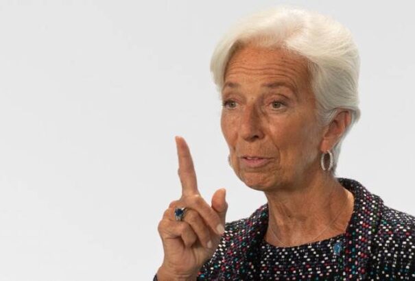 Lagarde: Ne legyenek túlzott elvárásaink a vakcinától