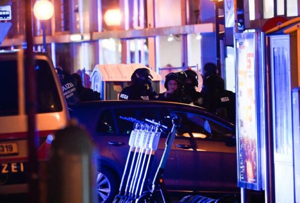 Bécsi terrortámadás: Egy szlovák állampolgár is van a sérültek között