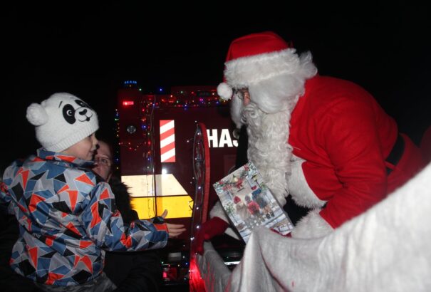 Mikulás-járás Csiliznyáradon és Bakán – Képekkel