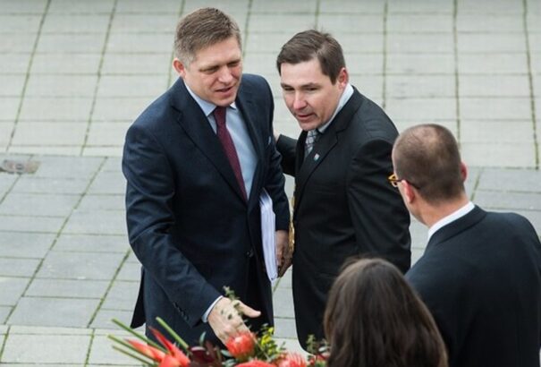 A Smerhez közeli oligarcha cégét a keleti „grófasszony” volt asszisztense vezeti