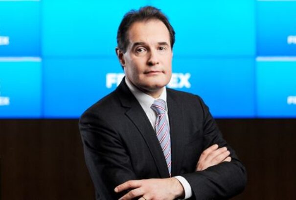 A szocik leváltanák a Frontex vezetőjét, mert visszaküldte a migránsokat