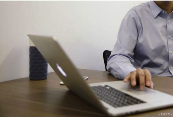 Jövő év elejétől már csak elektronikusan kommunikálhatunk az egészségbiztosítónkkal