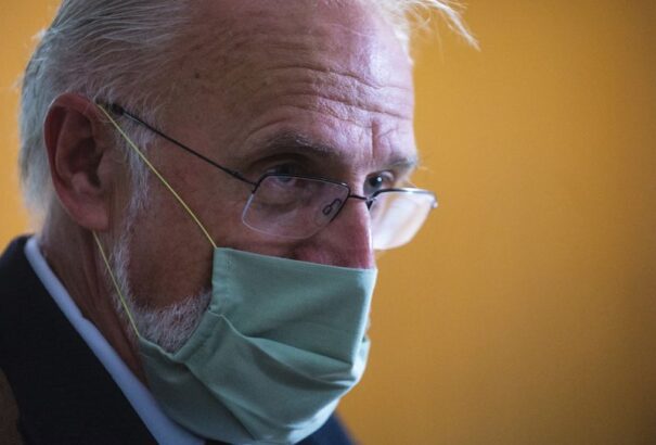 Mičovský: „A testem saját magától nem tudott volna megbirkózni a vírussal”