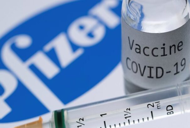 Pécsi virológusok megmutatták, milyen mellékhatásai lehetnek a Pfizer/BioNTech vakcinának