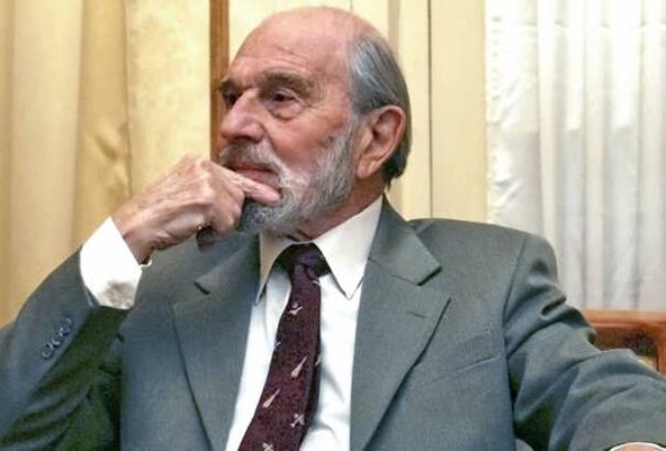 Elhunyt George Blake, a hidegháborús korszak egyik leghíresebb brit kettős ügynöke