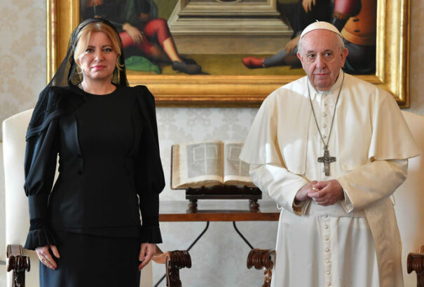 Ferenc pápa üzent Szlovákiának: Küzdjetek és tartsatok ki