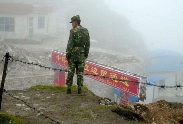 Megint összecsaptak a kínai és indiai katonák a Himalájában
