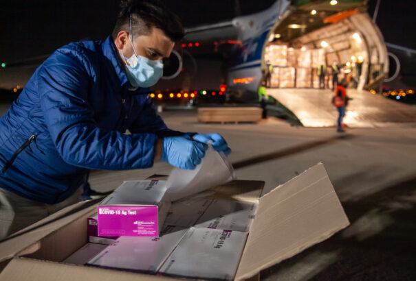 Csütörtökön 2,6 millió antigénteszt érkezik Szlovákiába