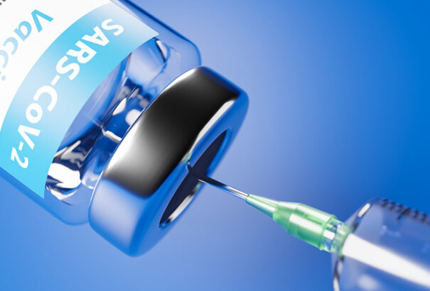 Víruskutató: hasonló hatásfokúak a vakcinák