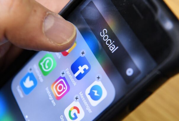 Újra működik a Facebook